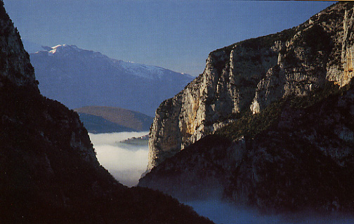 Gola di Frasassi